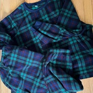 OLD NAVY MATCHING MICRO-FLEECE PJ SET